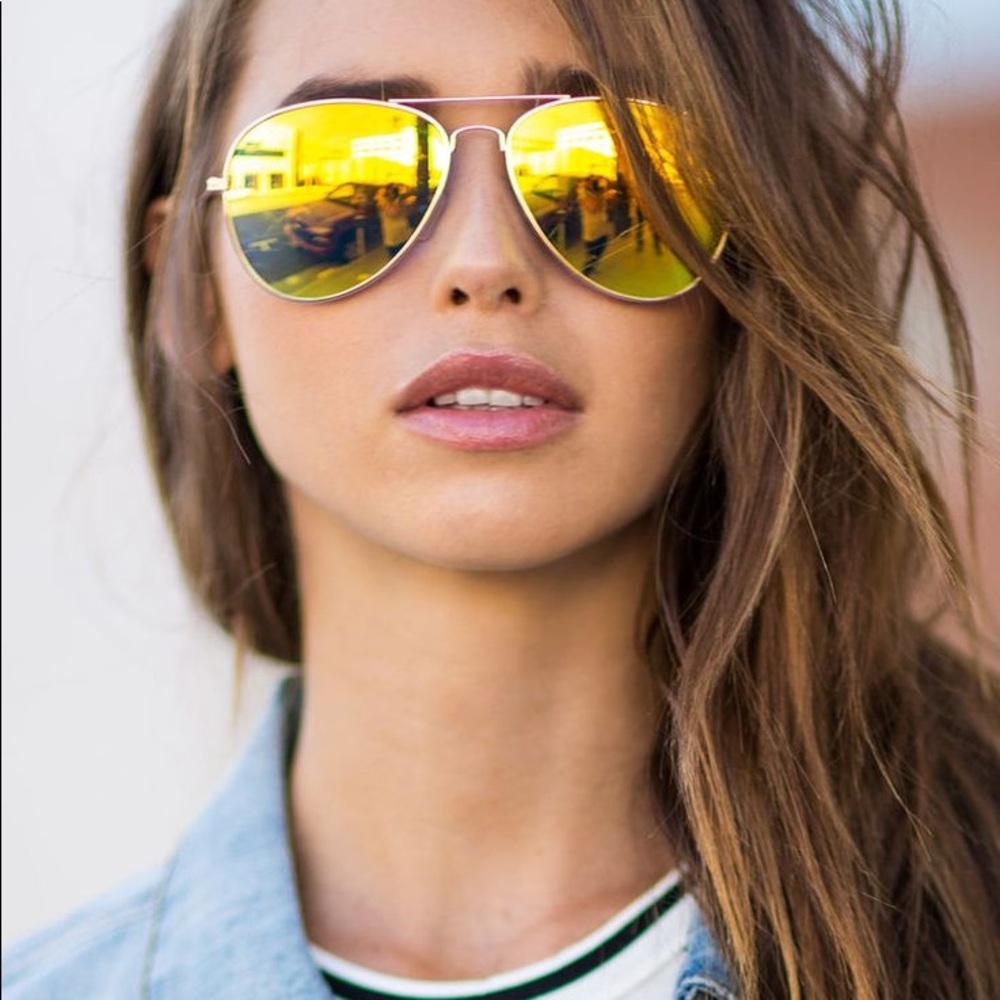 Authentic Ray-Ban RB3025 112/93 Gold Flash
