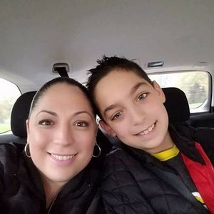 Meet your Posher, Carmela