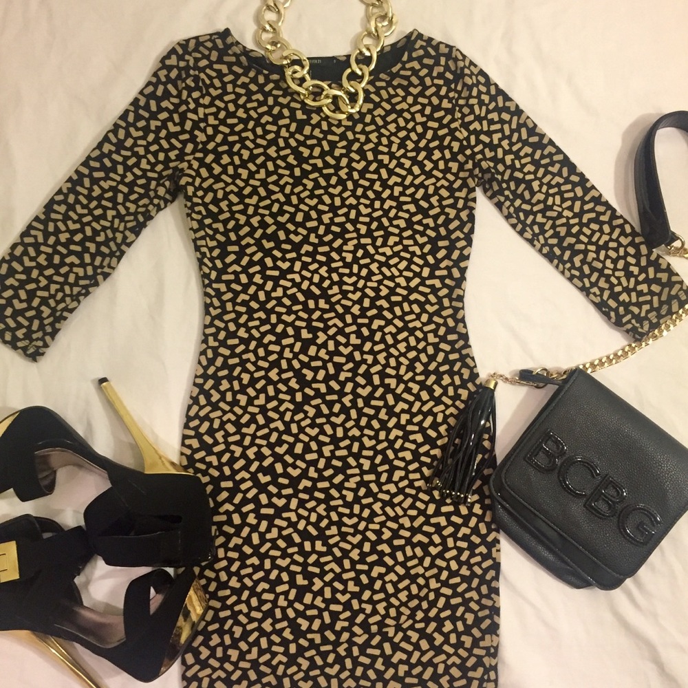 Black and tan geometric print sheath dress