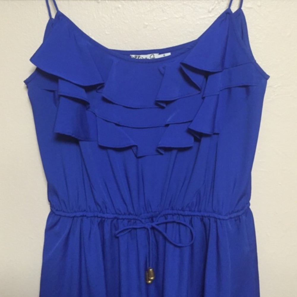 Blue dress - Picture 2 of 4