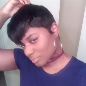 Meet your Posher, Jasmine