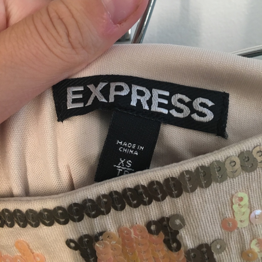 Express sequin skirt. NEVER BEEN WORN - Picture 2 of 4