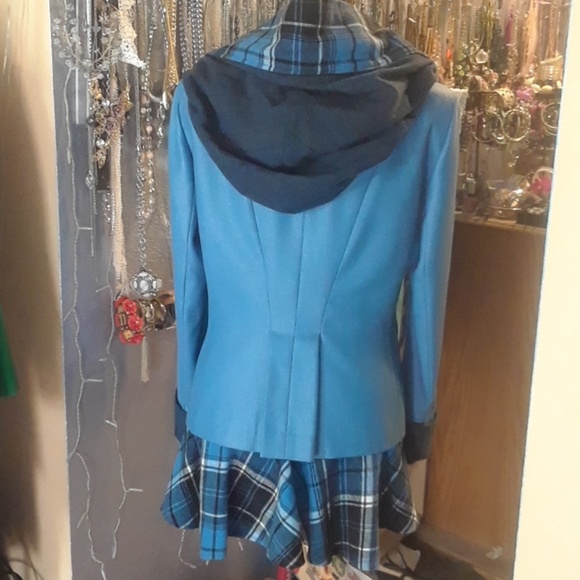 Jacket - Picture 2 of 4