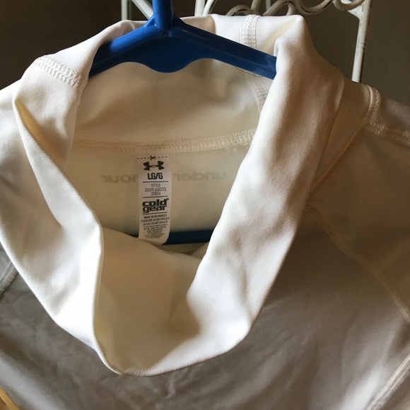 Under armour cold gear - Picture 2 of 2