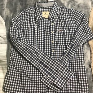 Women's hollister button down shirt