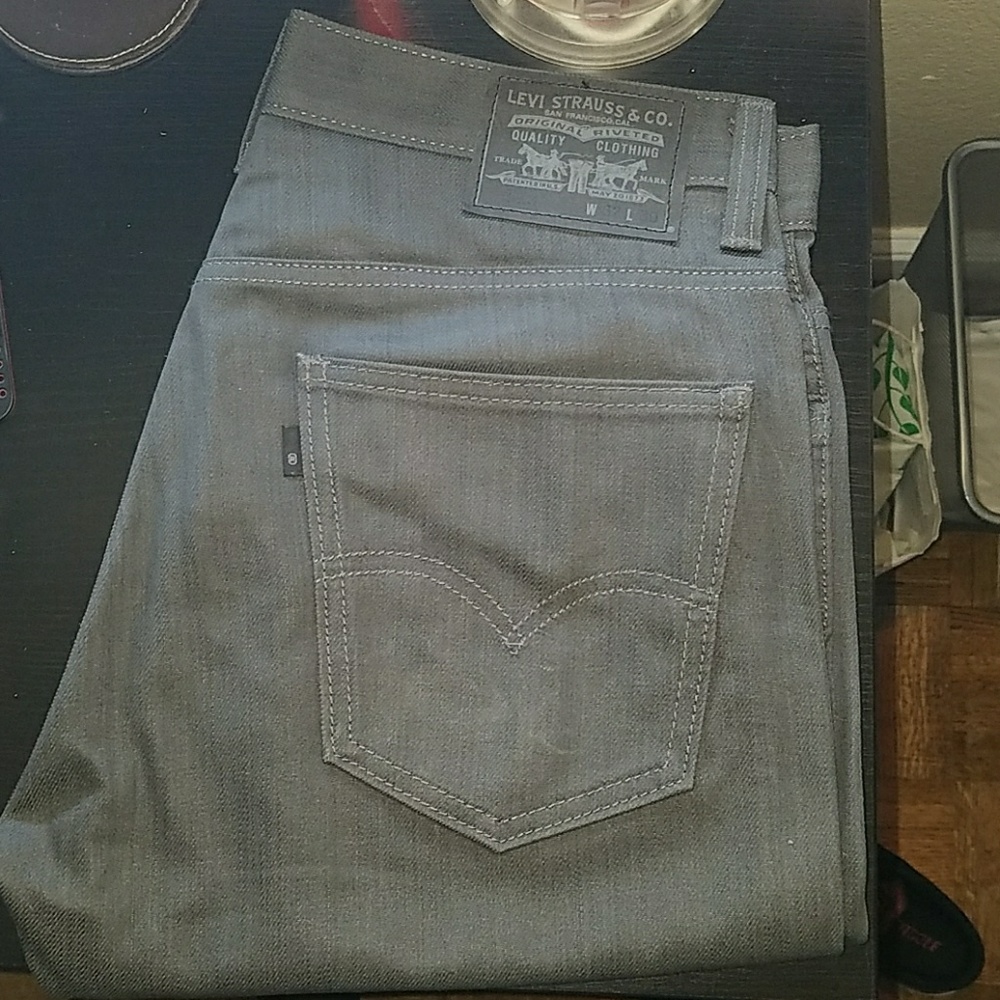 Levi's 513 Jeans Slim Straight Fit Jeans