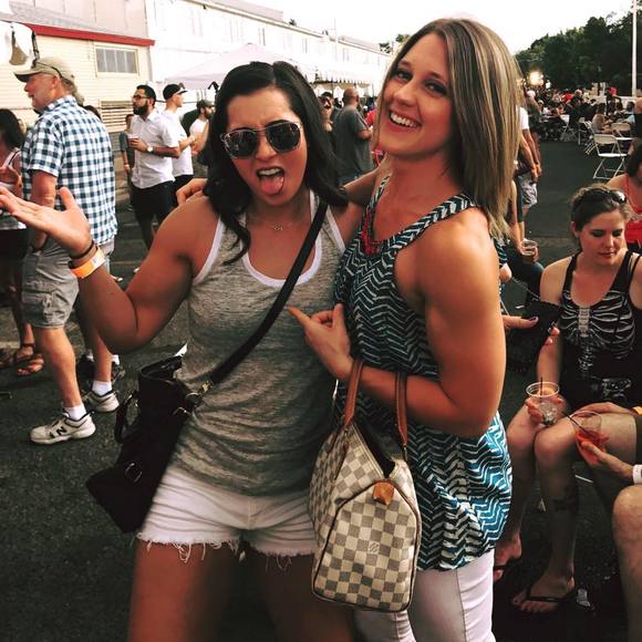 Meet your Posher, Sasha - Picture 1 of 1