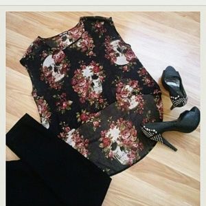 Size large Hot Topic floral & skulls shear blouse