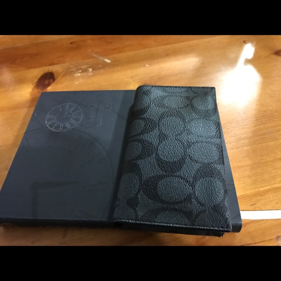 Coach wallet phone case - Picture 2 of 3