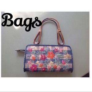 Welcome to my closet!