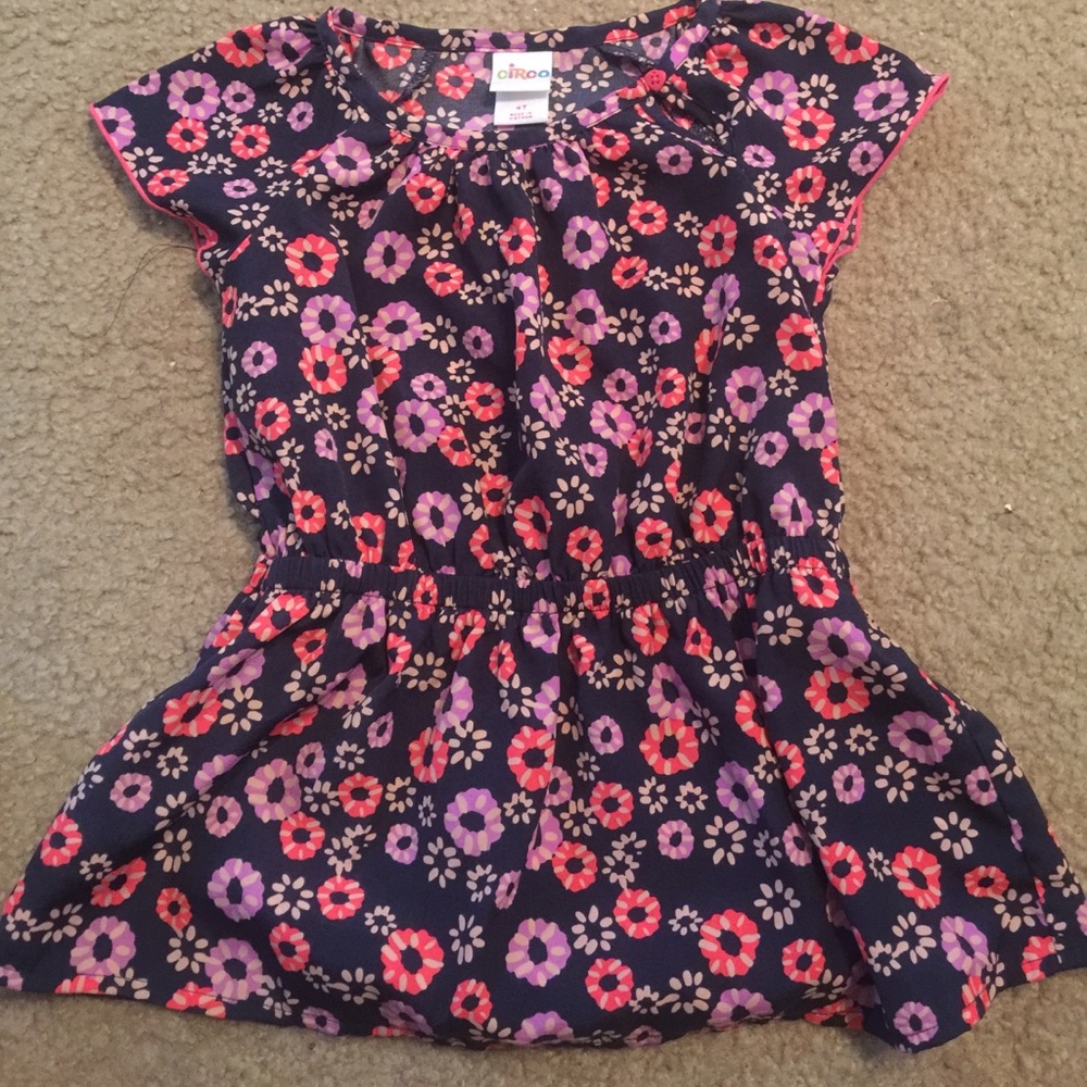 Toddler top floral
