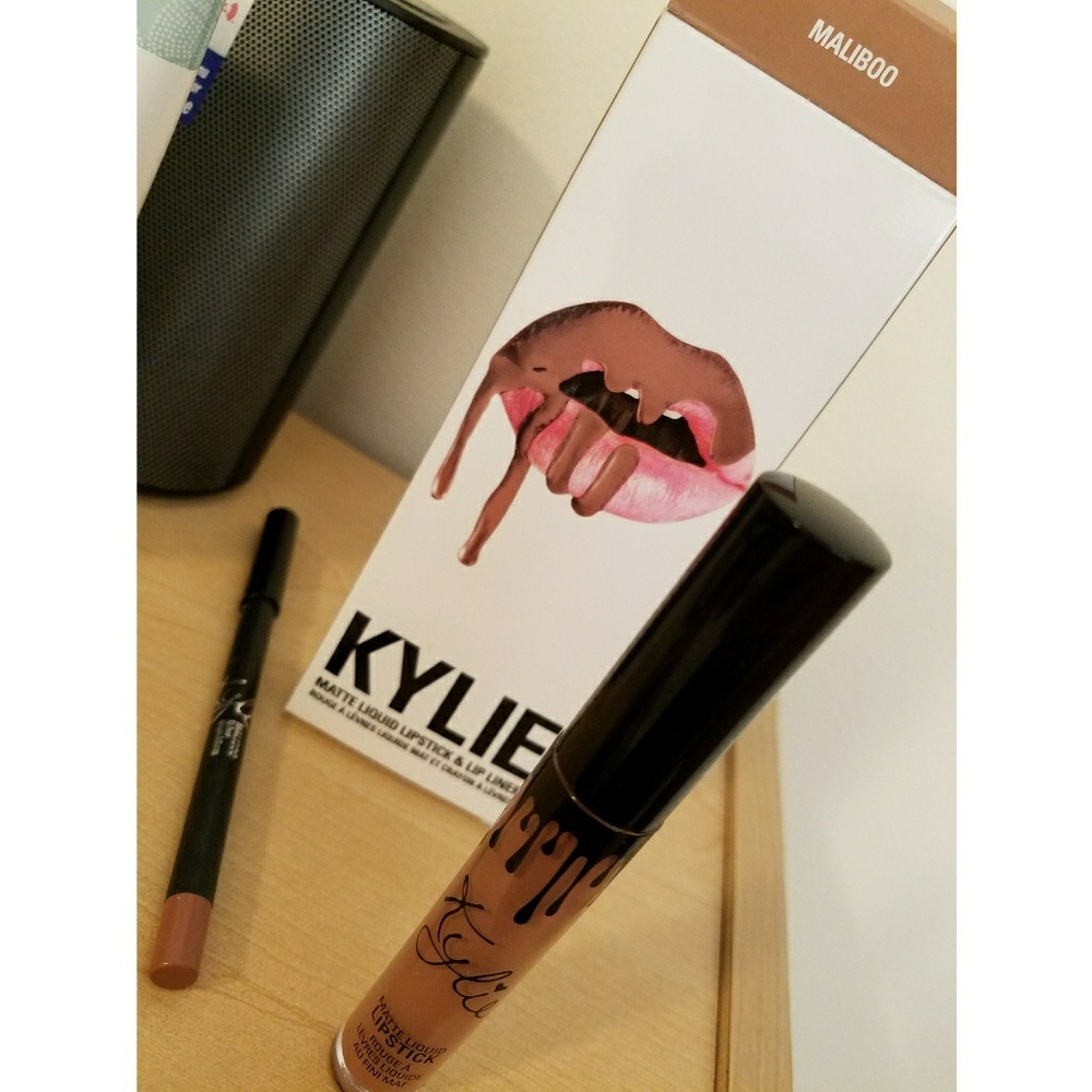 Kylie cosmetics Maliboo lip kit