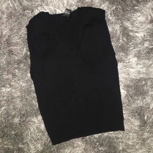 Black Cropped Sweater Tank