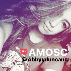 Meet your Posher, Abby