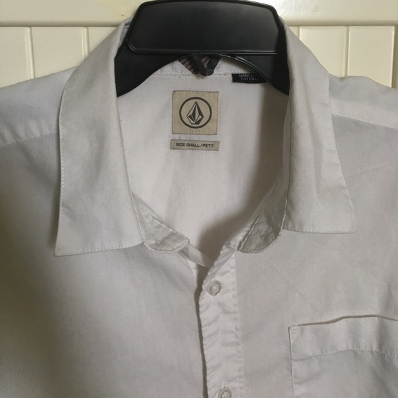 Volcom Short Sleeve Shirt - Picture 2 of 4