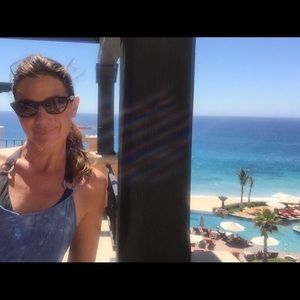 Meet your Posher, Kelli