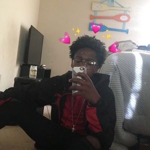 Meet your Posher, Tj