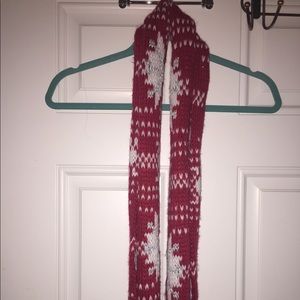 Red and Silver Snowflake Scarf