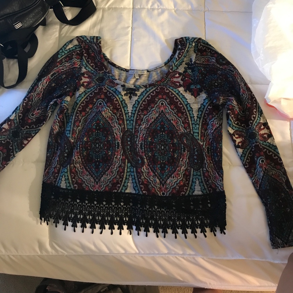 Long sleeve w/fringe