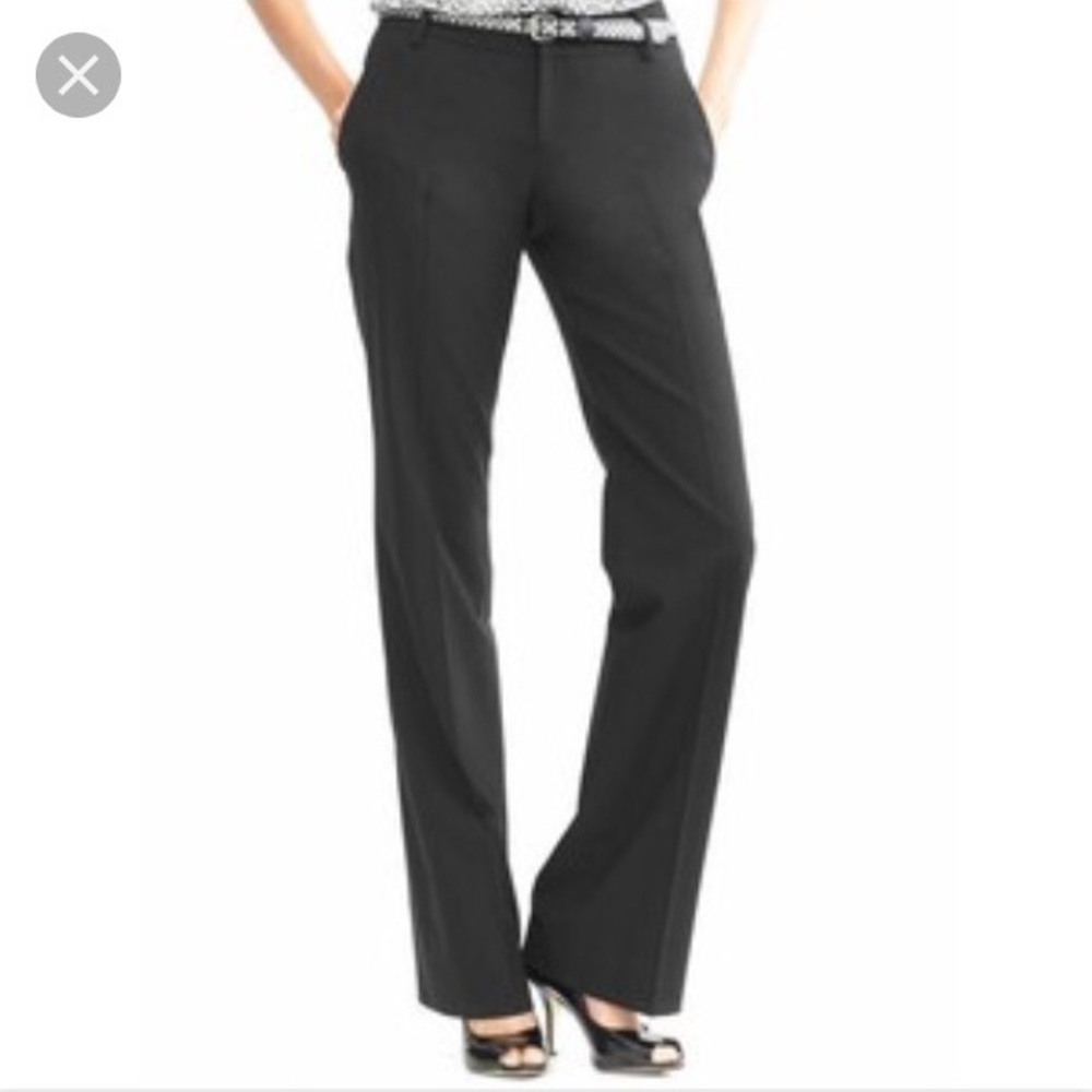 Sale-NWT Banana Republic "Martin" trousers. Size 2