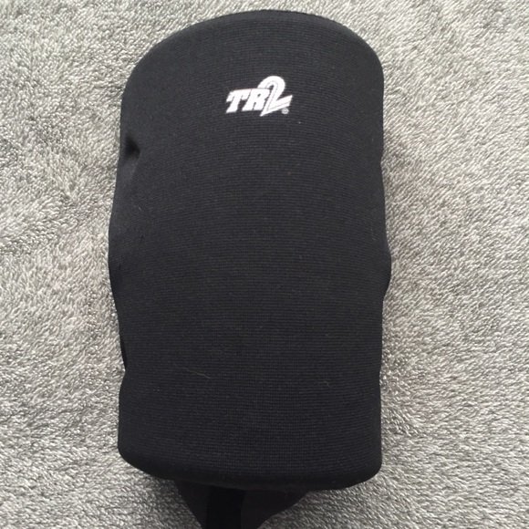 TR2 Other Clearance Softball Knee Pad Only One Knee Pad Poshmark