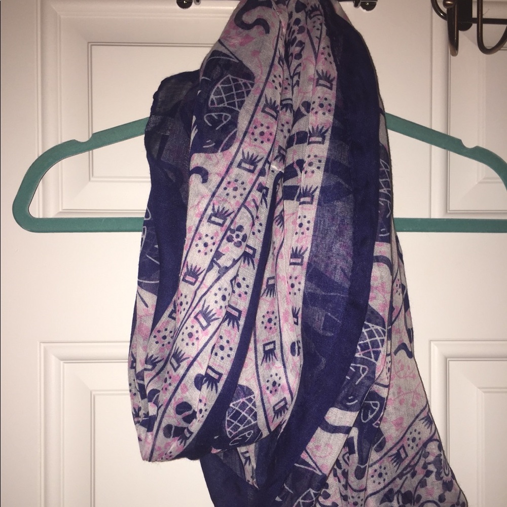 Patterned Scarf