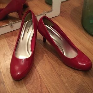 Predictions Comfort Plus Red Patent Leather Heels
