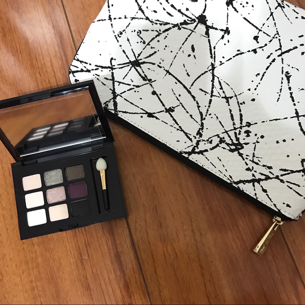 Estée Lauder Eyeshadow Palette w/ Makeup Bag