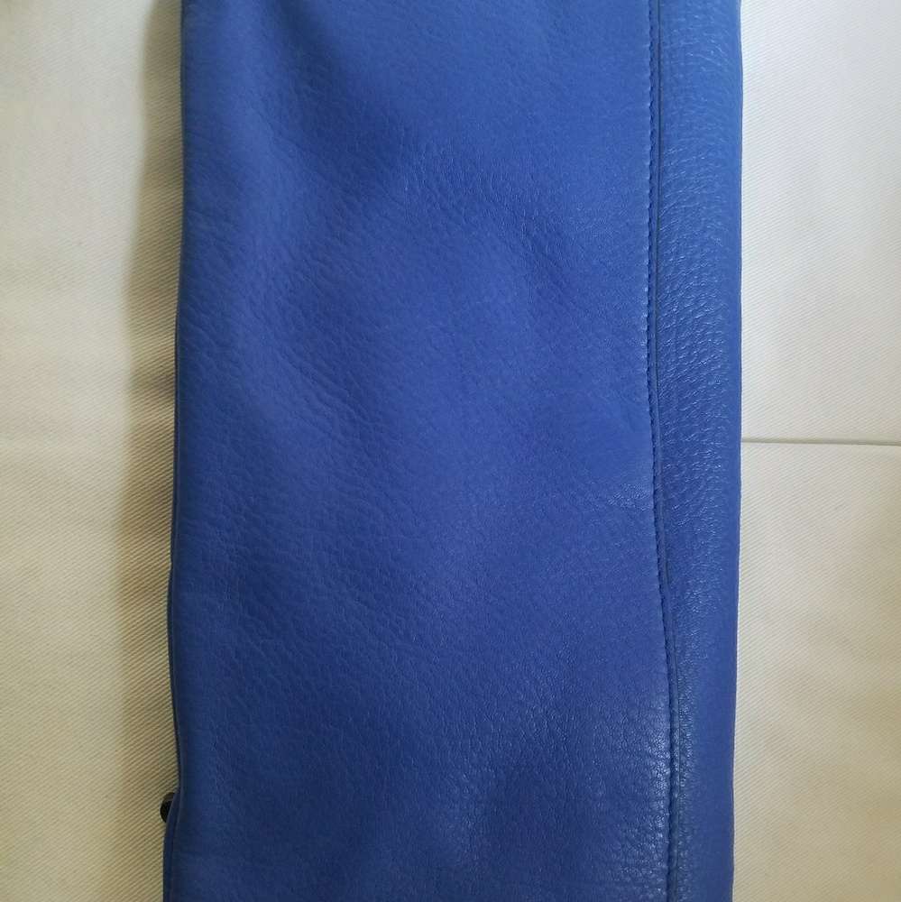 DVF Blue and Gingham leather clutch/pochette - Picture 2 of 5