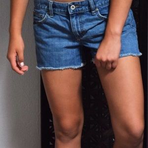 Boyfriend jean shorts