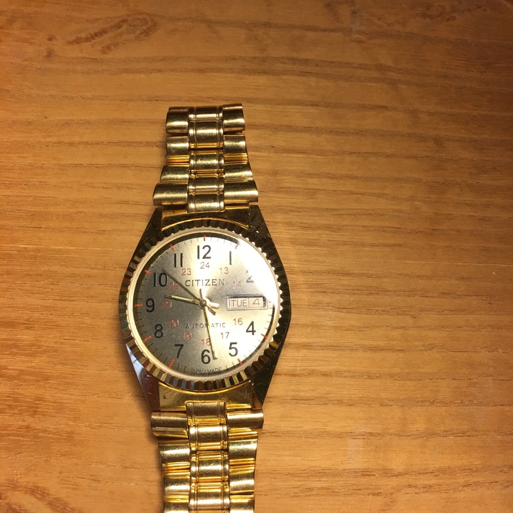 Citizen watch