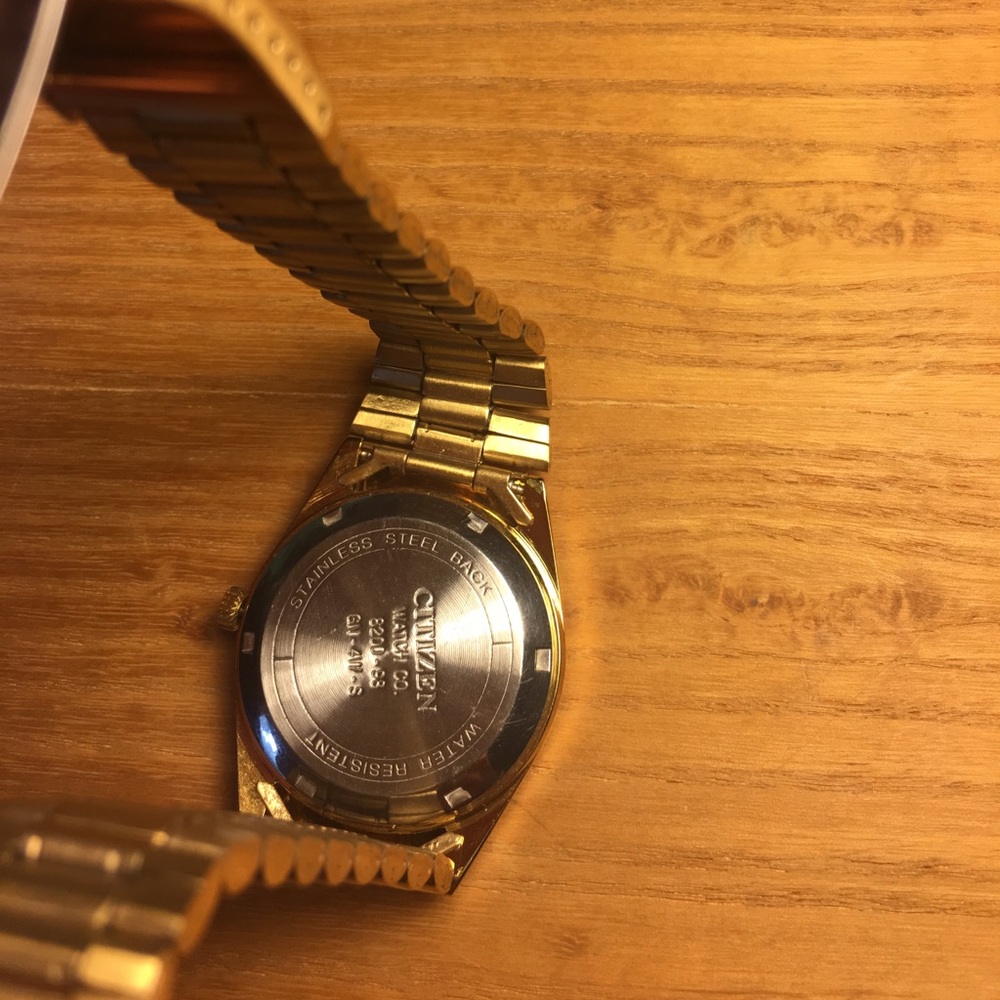 Citizen Watch - Picture 3 of 3
