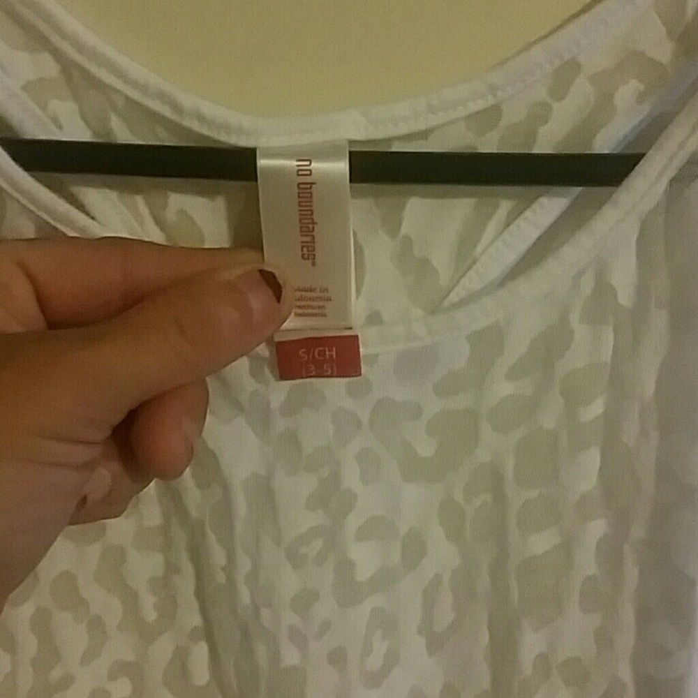 Tank top - Picture 2 of 3