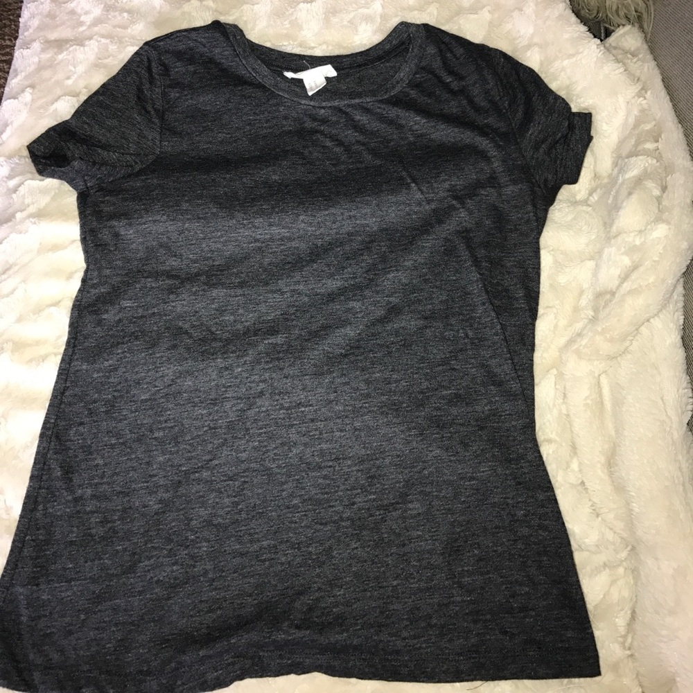 ✨SALE✨Forever 21 shirt