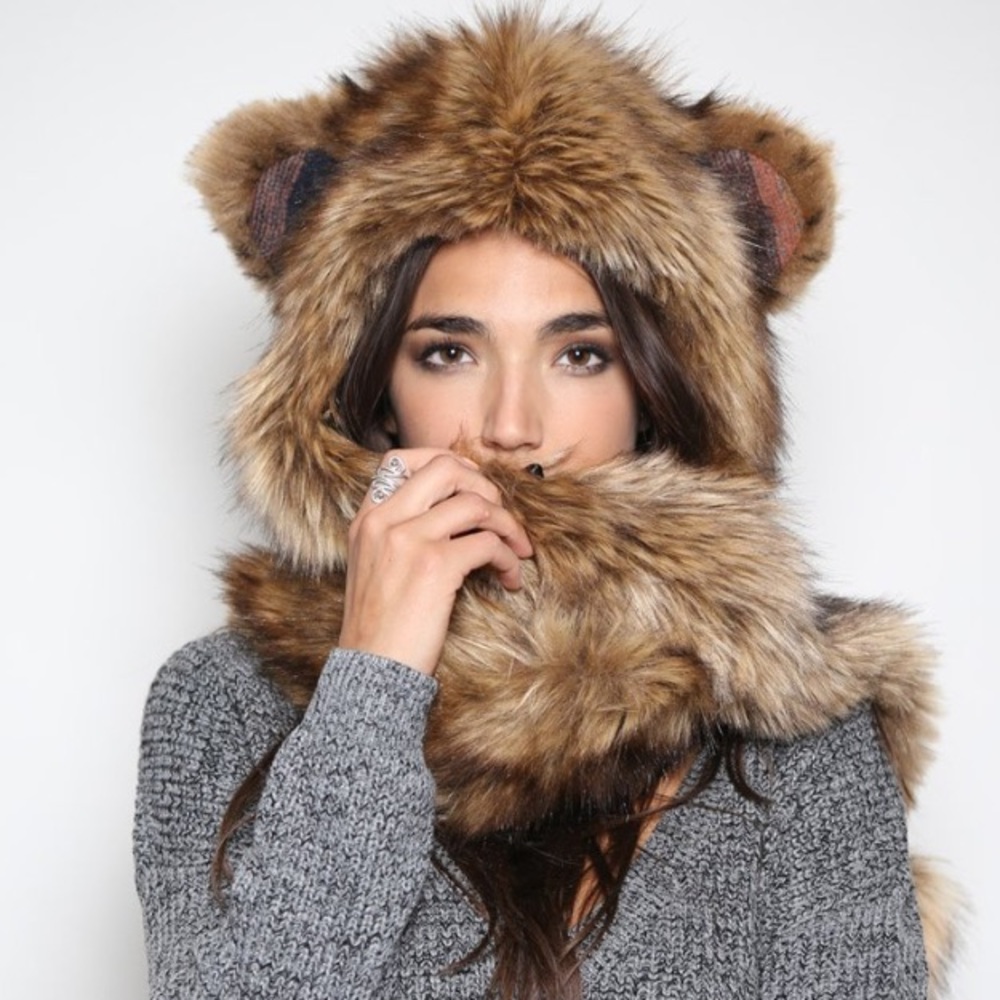 Kodiak Grizzly Spirithood