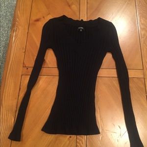 Express Woman's V-Neck Sweater in Black Size XS