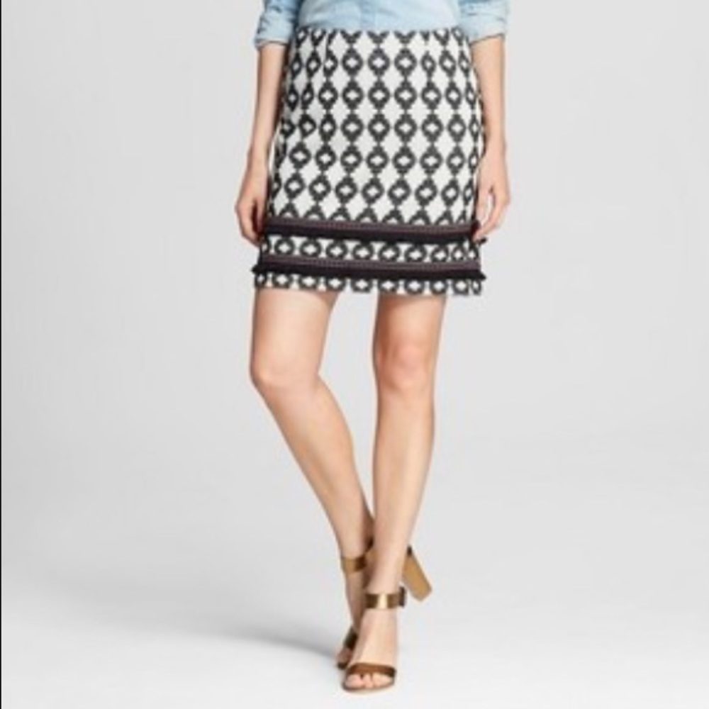 Geometric print skirt with fringe detail