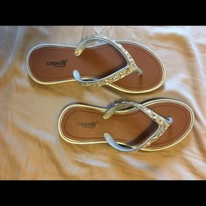 Size 6 1/2 rhinestone flip flops