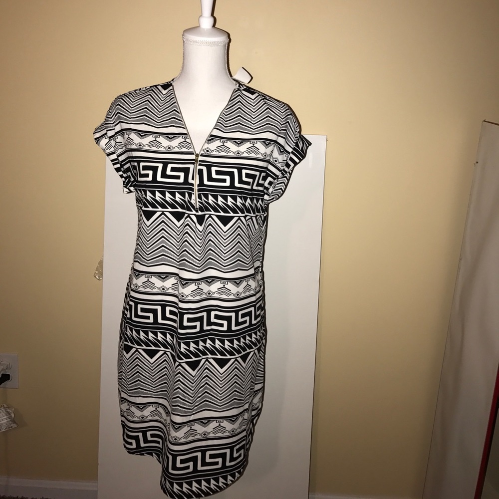 Simple tunic/dress NWT