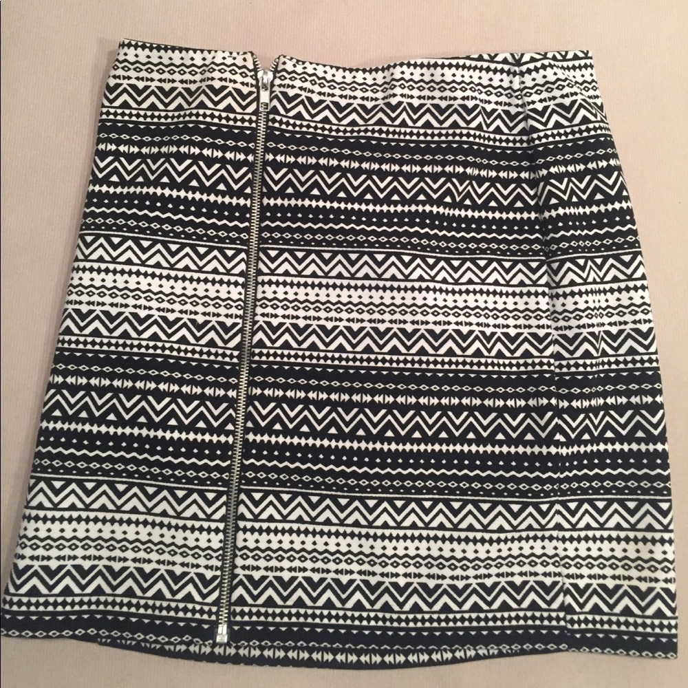 Aztec print pencil skirt