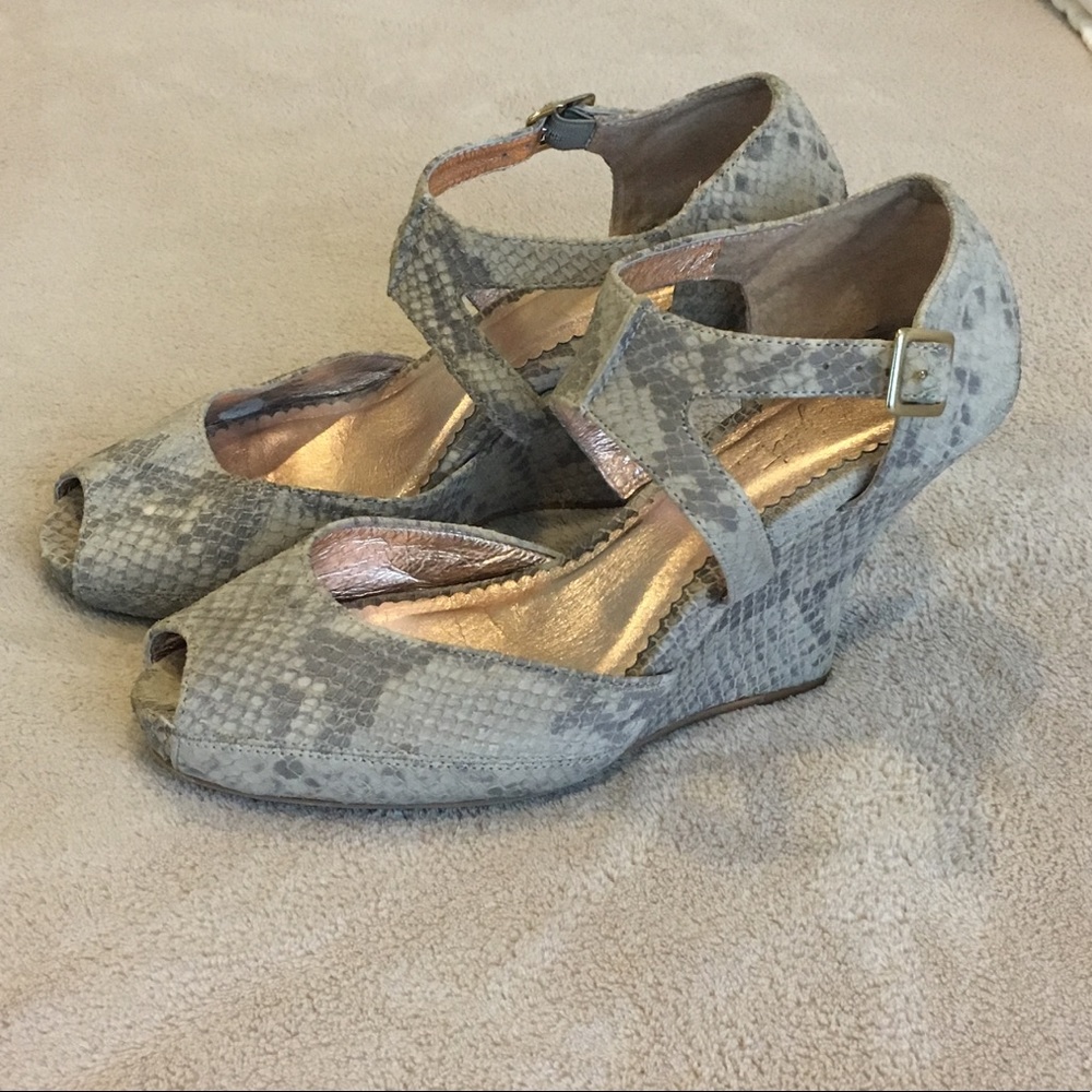 Anthropologie snake print wedges