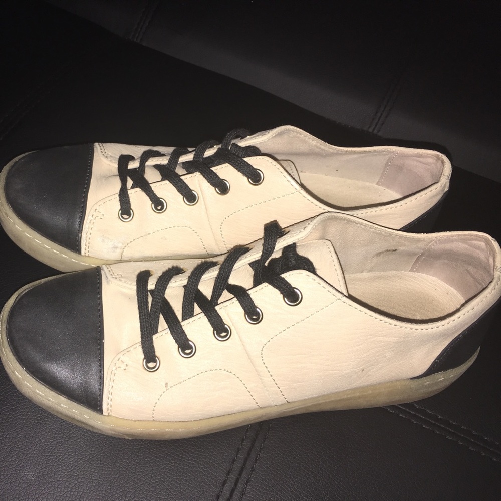 Aldo Nude/Black Colorblock Sneakers