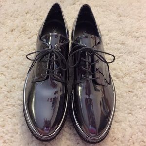 Stuart Weitzman Kent Platform Oxfords Size 8M