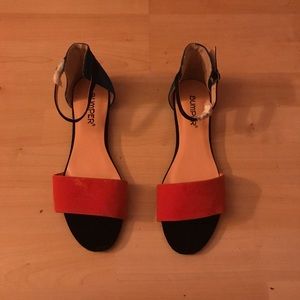 Color blocking Flat sandals