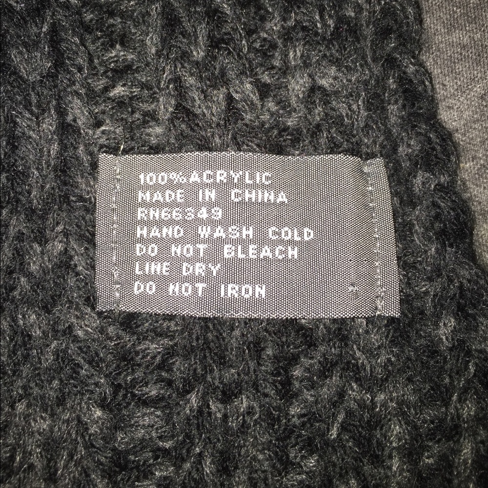 Scarf - Picture 2 of 2
