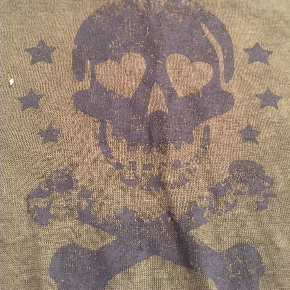 Cute skull design top