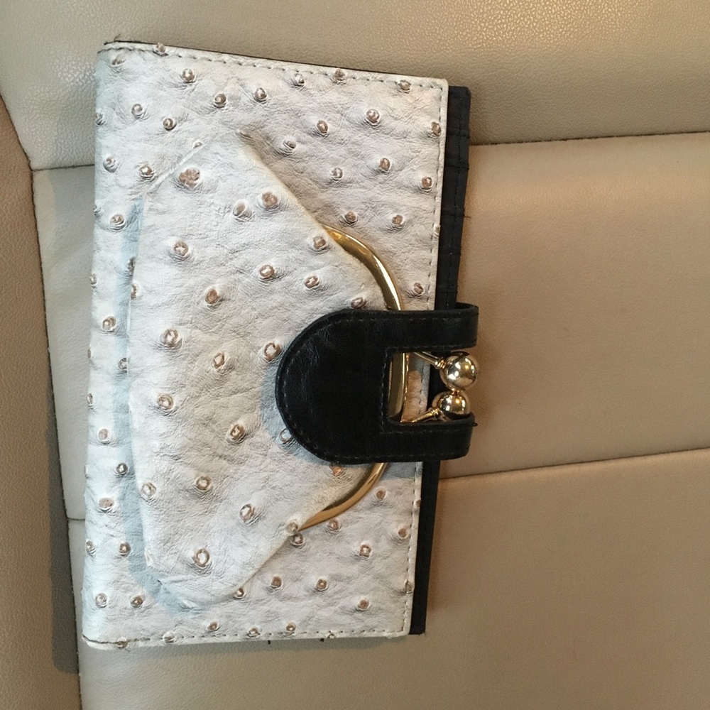 Grey ostrich wallet