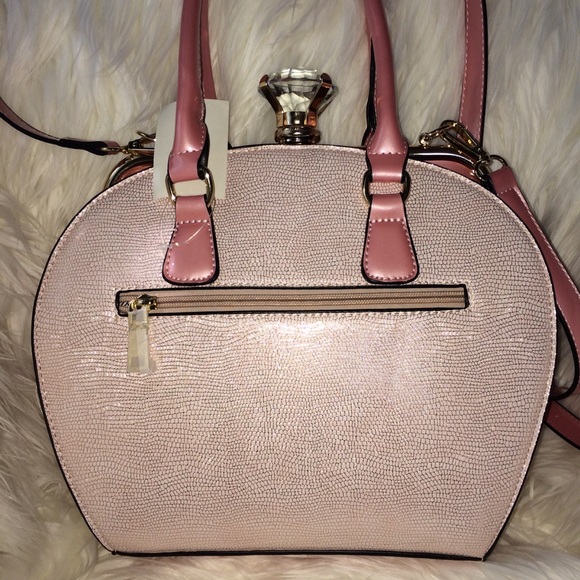 BARBIE💗PINK PURSE HANDBAG SHOULDER BAG FX.LEATHER - Picture 4 of 7