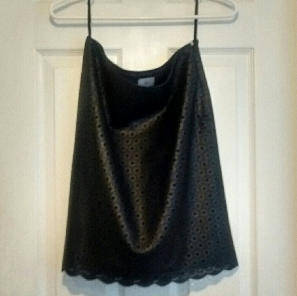 Saks Fifth Avenue Leather Laser Cut Skirt Sz 2