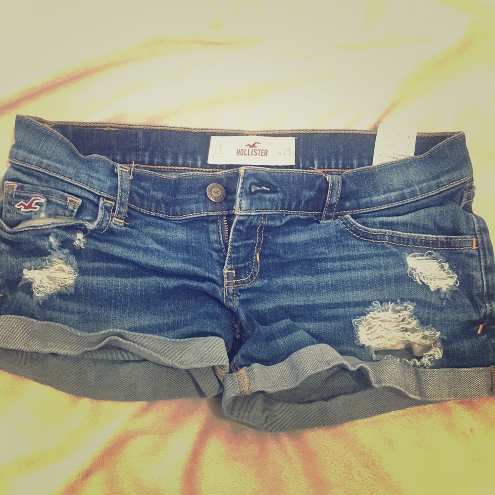 Hollister Short Shorts!